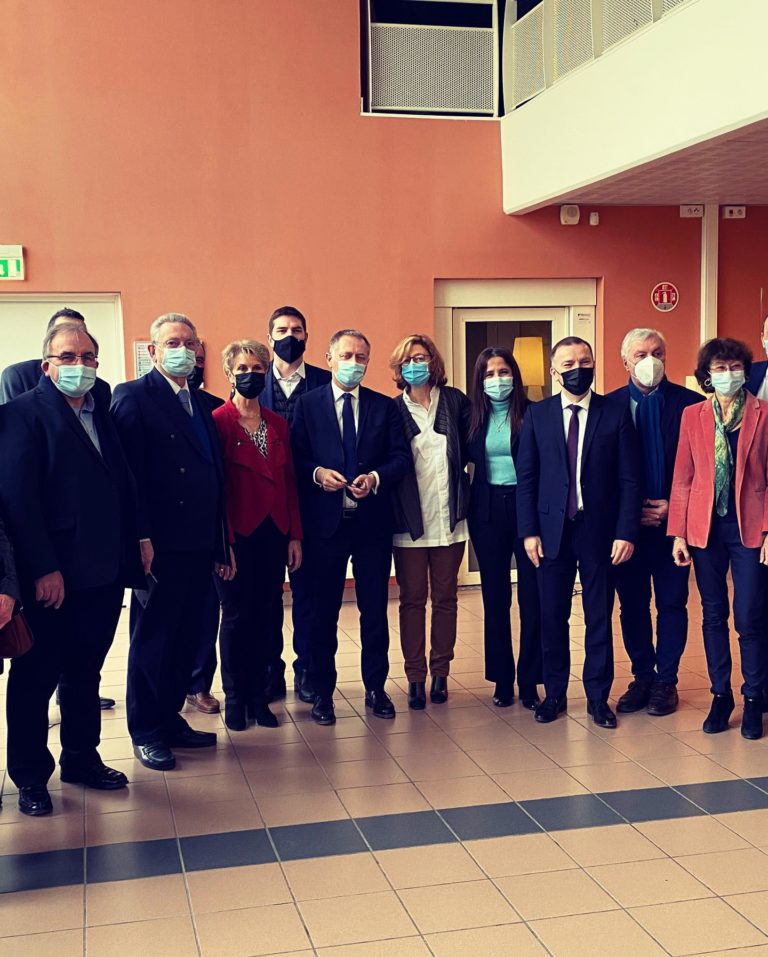 Avec les élus et les parlementaires du Val-de-Marne